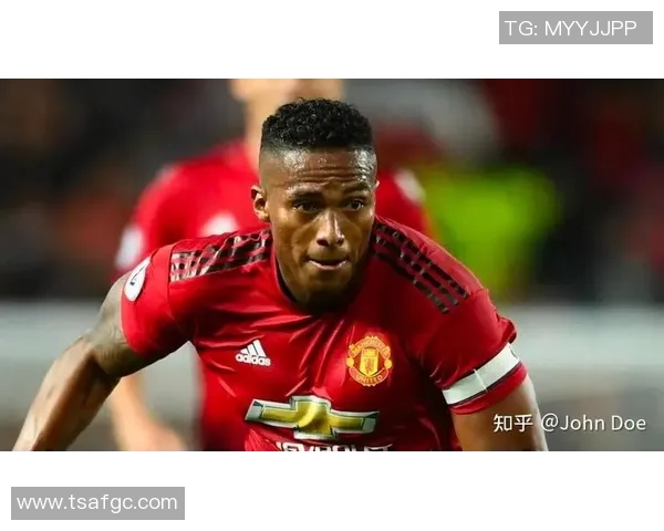 当足球明星首次得知自己外号时的幽默反应与背后故事揭秘 当足球明星首次得知自己外号时的幽默反应与背后故事揭秘